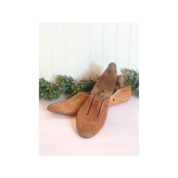 Vintage Set Wooden Shoe Forms Size 11C Wood Stretcher | Right & Left | Vintage - Picture 1 of 10